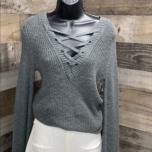 American Eagle Sweater